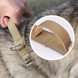 Collar Táctico para Perro con Asa Ajustable, Collar de Nailon de Camuflaje con Asa de Control y Hebilla Metálica Resistente para Perros - Product Image 6