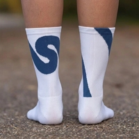 Chaussettes de course personnalisées durables et performantes, échantillon rapide, chaussettes de sport professionnelles pour le basketball, chaussettes de compression personnalisables pour hommes, chaussettes de cyclisme