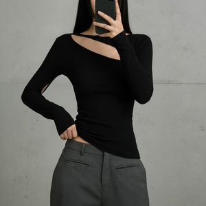 Camiseta de manga larga negra de punto de estilo Ins, con corte desestructurado y aberturas, cuello redondo, ajuste ceñido, color liso, para mujer - Product Image 4