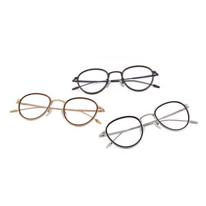 Montures de lunettes œil-de-chat dorées pour femmes, largeur de monture moyenne, verres AC, verres plano, lunettes optiques, origine Wenzhou - Product Image 5