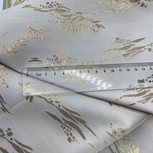 IN STOCK Metallic <strong>Silk</strong> Jacquard Lurex <strong>Silk</strong> <strong>Brocade</strong> <strong>Fabric</strong> for Sale - Product Image 5