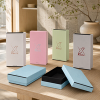 Boîte cadeau en carton gaufré haut de gamme personnalisée, avec logo estampé à chaud, vernis UV sélectif, couvercle rigide et base, boîte en deux parties, recyclée
