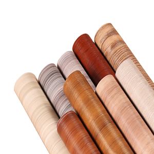 Prensa de vacío de membrana mate de alto brillo PVC Filmr puertas muebles decorativos PVC película PVC lámina MDF - Product Image 1