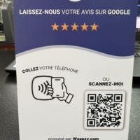 Support de code QR dynamique NFC pour avis Google sur les restaurants, en PVC acrylique, 13,56 MHz, autocollant de menu NFC pour table, affichage social NFC Google
