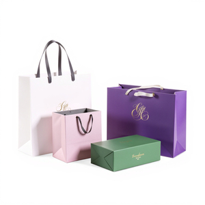 Venta al por mayor de cosméticos personalizados crema facial bolsas de papel de regalo con logotipo bolsa de compras para el cuidado de la piel herramientas de maquillaje y pelucas - Product Image 3