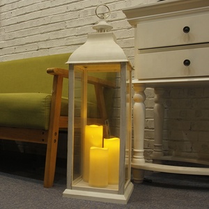 Décoration d'intérieur et d'extérieur en plastique blanc Grande <span class=keywords><strong>lanterne</strong></span> à piles avec 3 bougies LED sans flamme - Product Image 5