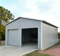 Garage préfabriqué en acier léger, espaces de stationnement amples, design industriel, garantie 5 ans, haute résistance au vent, réparation automobile, soudage, découpe