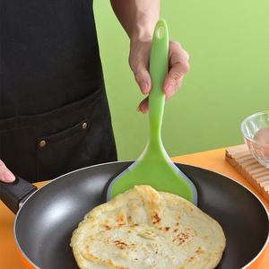 ตะหลิวซิลิโคนสำหรับทำอาหารในครัว ใช้สำหรับทำแพนเค้กเนื้อ ไข่เจียวหนา ไม่ติดกระทะ - Product Image 3