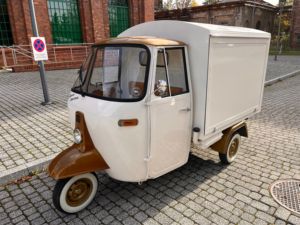 2026 Street Sale Philippines Food Tricycle Pizza Truck Mobile Kitchen Ape Ice Cream Hot Dog Beer Bar Food Cart Hoshine - Product Image 5