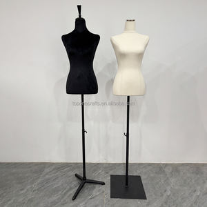 <span class=keywords><strong>Mannequin</strong></span> de robe de mariée demi-corps à grosses hanches Vente en gros <span class=keywords><strong>Mannequin</strong></span> de femme en velours haut de gamme Curvy <span class=keywords><strong>Mannequin</strong></span> Stand Style Femme demi-<span class=keywords><strong>buste</strong></span> à vendre - Product Image 1