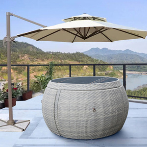 Juego de Mesa y Sillas de Comedor de Mimbre Plegables, Modernas, Duraderas y Ligeras, con Diseño Apilable para Restaurante, Jardín, Patio - Product Image 6