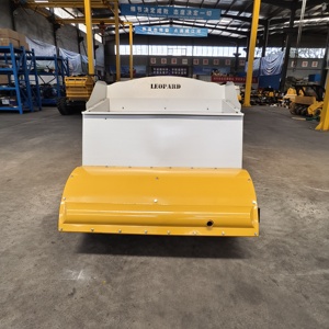 Mini finitrice <span class=keywords><strong>asfaltatrice</strong></span> semovente per costruzioni stradali, con motore Honda GX160 ad alta capacità di carico - Product Image 3