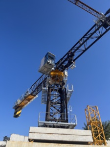 Trung quốc sản xuất ngoài trời phổ biến lifing equipmend máy móc phẳng-top cẩu tháp - Product Image 5