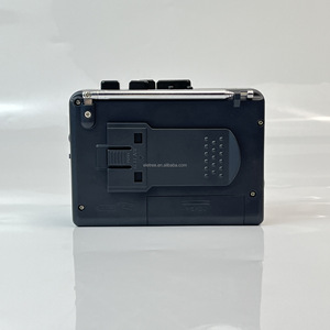 Eletree All-in-1เครื่องเล่นคาสเซ็ตต์แบบย้อนยุคเครื่องบันทึกวิทยุ FM พร้อมนาฬิกาดิจิตอล - Product Image 3