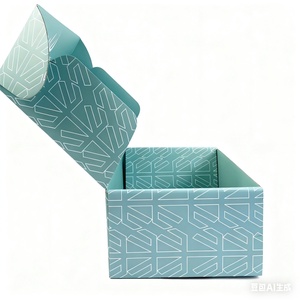 Customized Size Luxury Rigid Gift Box with Embossing & UV Coating Cosmetic Packaging Mailing <b>Paper</b> Box Custom Logo - Product Image 3