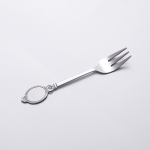 Ensemble cuillère et fourchette SFB108 811 avec manche orné de pierres précieuses, en acier inoxydable, vaisselle élégante pour café, gâteau, fruits, décoration de la maison - Product Image 3