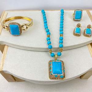 Nouvel ensemble de 4 boucles d'oreilles pendantes en alliage de haute qualité, style chrétien, vintage, bohème, indien, entièrement orné de pierres et de turquoise, pour femme, vente en gros - Product Image 2