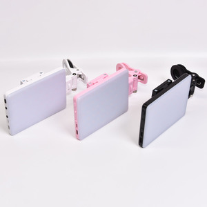 Mini Clip on Light USB Rechargeable Ring Light Led Mobile Phone Selfie Fill Light pour Smart Phone Tiktok Video Studio - Product Image 4