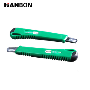 Cutter de sécurité compact et économique de qualité industrielle, lame en acier de 13 mm, bouton-poussoir en caoutchouc, OEM disponible, pour découpe de papier peint - Product Image 3