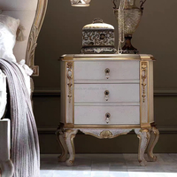 Ensemble de chambre à coucher de luxe vintage Chesterfield blanc, style rococo français, lit traditionnel Queen Size en bois