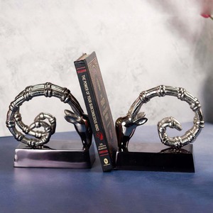 Latest Design <b>Table</b> Top Deer Bookends Sets for Living Room Cheap Price <b>Aluminium</b> <b>Table</b> Decor Animal Bookend Sets of 2 - Product Image 2