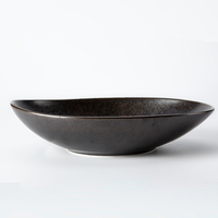 Bol en céramique ovale Yayu à bas prix, bol à salade noir irrégulier, assiettes à fruits profondes, assiettes à dîner mexicaines en porcelaine mate résistante