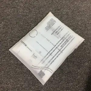 परिधान पैकेजिंग बायोडिग्रेडेबल कॉर्नस्टार्च स्वयं चिपकने वाला मेलिंग पैकेजिंग बैग