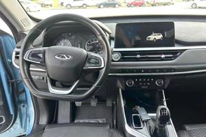 Chery Tiggo 5 2.0L CVT Édition Familiale Voiture d'Occasion à Bas Prix - Product Image 6