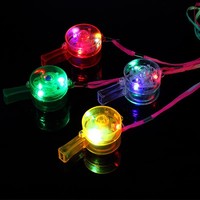 Sifflets LED en plastique lumineux pour l'ambiance des soirées en bar - Jouets clignotants qui brillent dans le noir