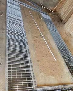 Grille de drainage en acier inoxydable à <span class=keywords><strong>prix</strong></span> d'usine, <span class=keywords><strong>drain</strong></span> de tranchée linéaire pour piscine de villa - Product Image 6