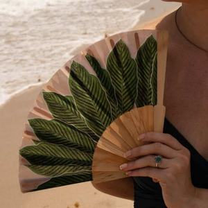 Ventilador de mano de tela de poliéster para fiesta, boda, publicidad, personalización, ventilador plegable, Impresión de página completa, ventiladores de bambú para mujeres, hombres y niños - Product Image 2