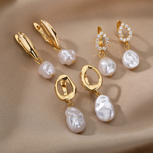 Boucles d'oreilles créoles plaquées or en laiton avec perles irrégulières, bijoux fantaisie pour femme - Product Image 2