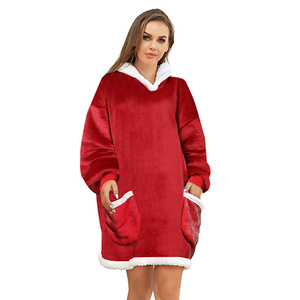 Winter Tv Manta con estampado personalizado Sudadera con capucha Mantas usables de animales de gran tamaño para adultos - Product Image 1