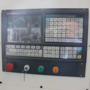 Tornio cnc per metallo utilizzato per la lavorazione di tornitura di multi-filettatura, superficie dell'arco, cono e altre parti