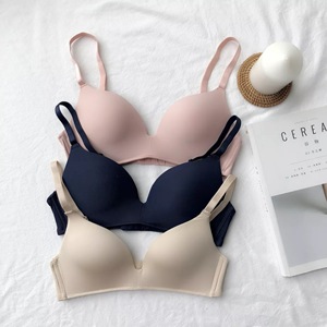 Grand soutien-gorge de bonne qualité pour femmes sous-vêtements sans couture soutiens-gorge pour femmes Push up <span class=keywords><strong>Lot</strong></span> pas cher grande <span class=keywords><strong>taille</strong></span> soutien-gorge haut - Product Image 1