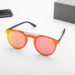 Lunettes de soleil bleues à demi-cadre pour femmes, unisexes, verres en PC, protection UV à 100%, style tendance, taille adulte - Product Image 3