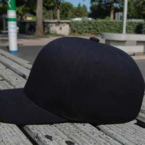 Cappello da Baseball in Denim a 6 Pannelli Unisex Regolabile con Fibbia Metallica Profilo Basso Motivo Caratteristico Sportivo alla Moda per Tutte le Stagioni - Product Image 2