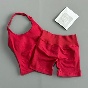 Conjunto Deportivo de 2 Piezas Transpirable para Mujer, Top Halter sin Espalda, Shorts de Cintura Alta sin Costuras y de Alta Elasticidad, Conjunto Deportivo Sólido - Product Image 6