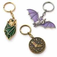 Porte-clés en alliage de zinc de qualité supérieure, personnalisé avec logo, en forme de feuille de chauve-souris ou de chat, cadeau promotionnel en gros, fabricant de porte-clés métalliques