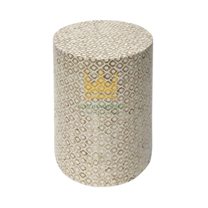 โต๊ะข้างมุกทำด้วยมือหรูหราพร้อมดีไซน์ฝังที่ซับซ้อนสำหรับตกแต่งห้องนอนห้องนั่งเล่น - Product Image 3