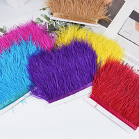 Plumes d'autruche teintées en vrac à prix abordable, garniture de 8-10 cm, couleur personnalisable, qualité supérieure, marque HKFeathers, pour robes de mariée et costumes féminins