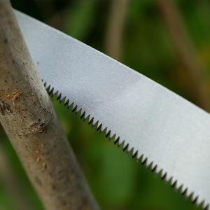 เลื่อยมือหลินยี่ ใบมีดสแตนเลส 255 มม. ด้ามจับสีส้ม เลื่อยตัดแต่งกิ่งไม้ผล เลื่อยสวน เลื่อยตรง ใช้กลางแจ้ง - Product Image 4