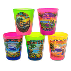 Verres à shot bon marché avec logo, design touristique de plage - Verres à shot imprimés tie-dye souvenirs de Malaisie, du Honduras, de Barbade, des Bahamas - Product Image 4