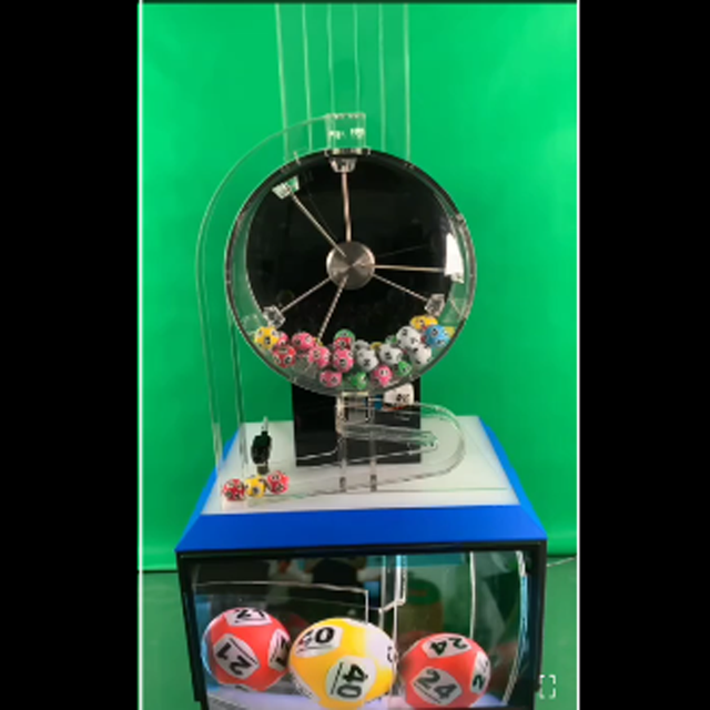 High Definition Display Screen Camera Automatic Lotto Machine Bingo Ball Machine Electronic Game Equipment for Games Room