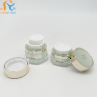 Conteneur à beurre en plastique vide circulaire personnalisé de 30 g, emballage en plastique pour crème cosmétique large avec couvercle