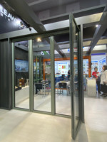 Porte pliante en aluminium soudée sans joint avec quincaillerie allemande, porte pliante en aluminium