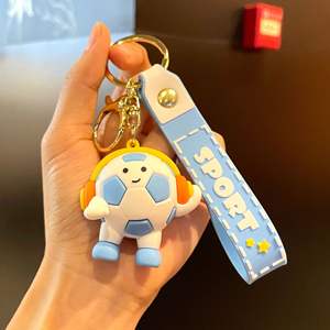 Llavero de Muñeco de Fútbol de Plástico con Diseño de Dibujos Animados para Regalos Promocionales y Recuerdos - Product Image 4