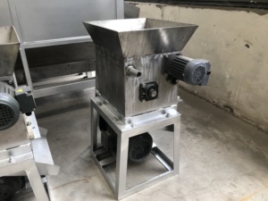 เครื่องขูดมันสำปะหลังราคาถูก เครื่องบดมันสำปะหลังทำแป้งมันสำปะหลัง - Product Image 2