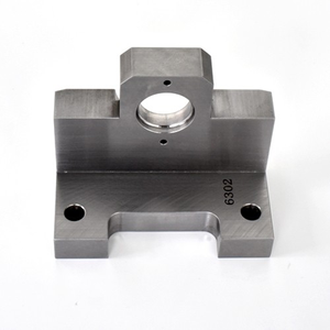 Servicios profesionales de fabricación de latón y metal CNC para recintos industriales Maquinaria Torno CNC Brochado de acero inoxidable - Product Image 3