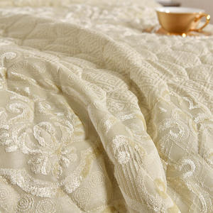 Ensemble de literie 3 pièces de luxe sur mesure OEM ODM, style européen, dentelle à volants, broderie jacquard, housse adaptée avec taies d'oreiller - Product Image 6
